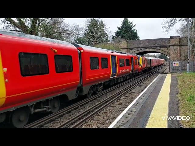 A Look At Kempton Park Railway Station. (18.2.2023)