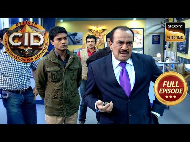 क्या Ex Police Officer की Mystery को Solve कर पाएगी CID? | CID | Full Episode