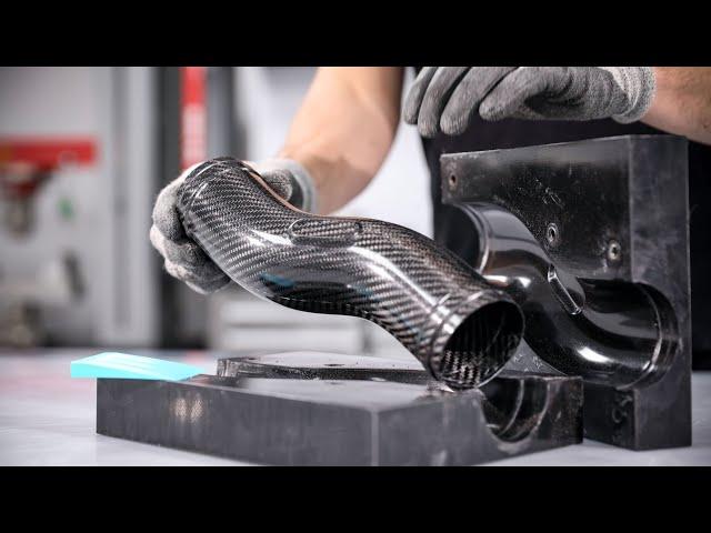 Making Complex Carbon Fibre Tubes Using a Split-Mould