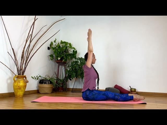 40 min YOGA/PILATES - Cours complet (inter) - abdo, fessiers, cuisses