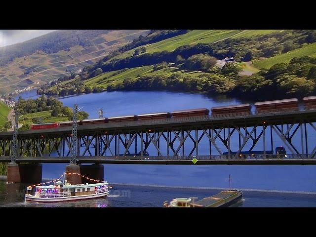 Intermodellbau 2019 - Spur Z Modelleisenbahn Diorama der Moselbrücke Bullay von Rainer Tielke