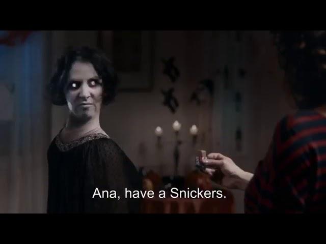 Retro TV: Spanish Snickers Halloween Commercial (with English subtitles)