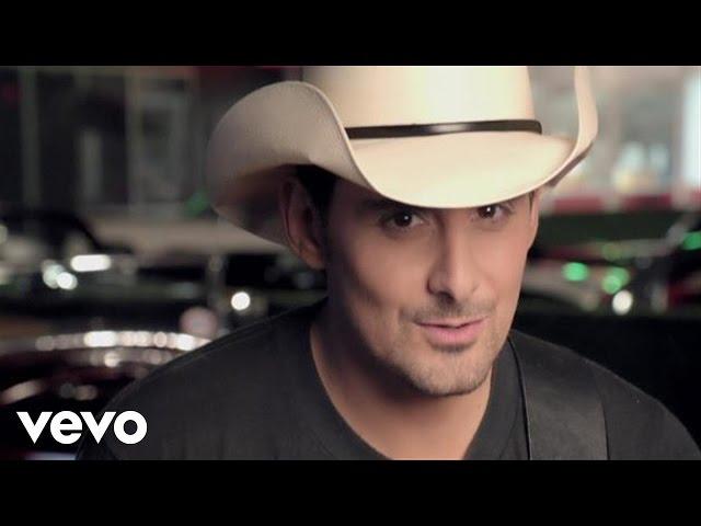 Brad Paisley - Old Alabama ft. Alabama