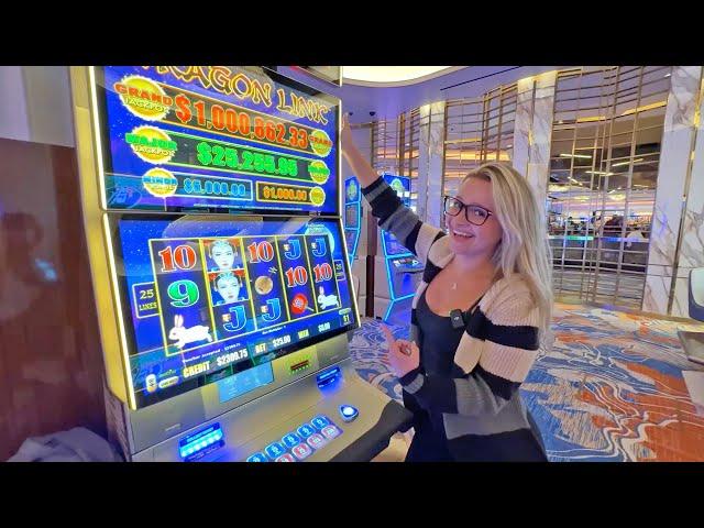 Pompsie Slots INCREDIBLE High Limit Slot Session!
