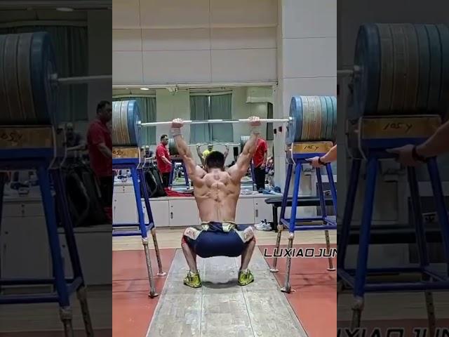 210 KG / 462 LBS Overhead Squats Lu Xiaojun Chinese Weightlifting Strength #shorts