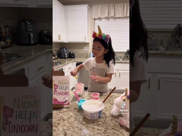 NO-BAKE UNICORN PUDDING PARFAIT #shorts #toddlerbaking #bakingvideo #tiktok