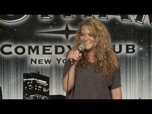 Sarah Colonna's Side-Splitting Stand-Up