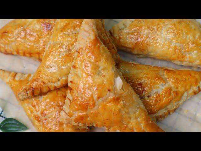 Creamy Chicken Puff Pastry Recipe  | Chicken Puffs | Pastry Recipe @SooperFood