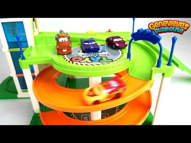 Learn Colors with Disney Cars Color Changing Vehicles Lightning McQueen and Mater!