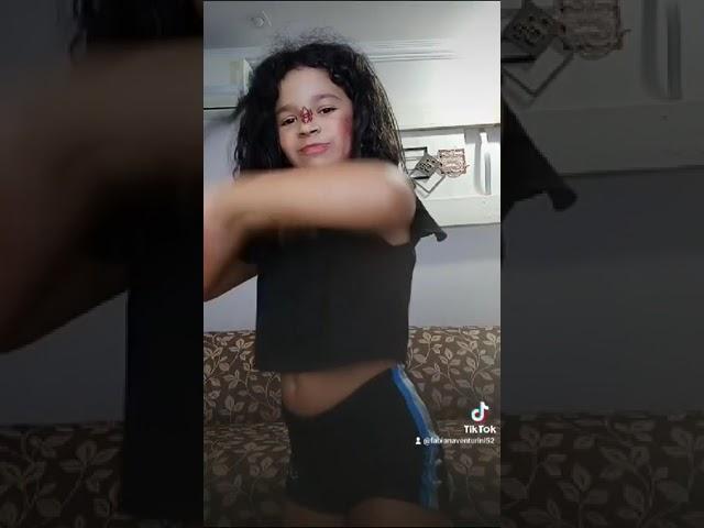 A dançarina voltou kkkkkk