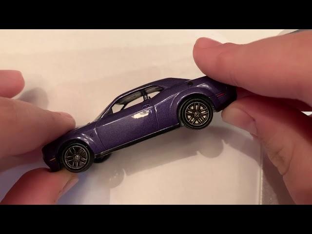 Unboxing Auto World 2019 Dodge Challenger Hellcat Redeye Widebody