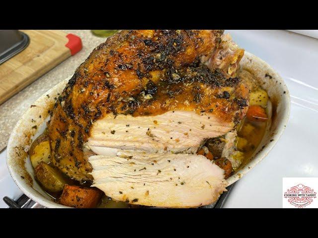 Garlic Butter Roast Turkey Recipe: Easy And Delicious Thanksgiving Recipe