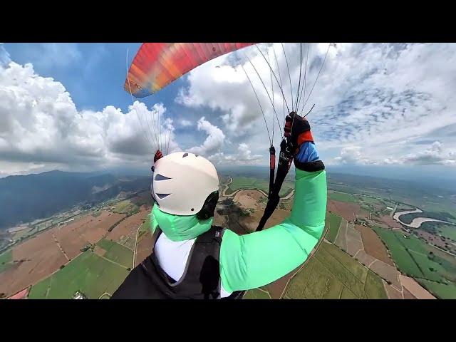 Colombia paragliding crash