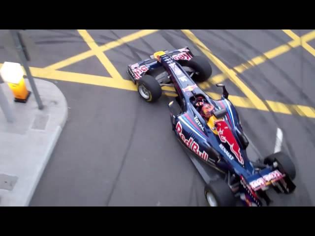 Red Bull F1 - RB1  in Hong Kong Hairpin Turn