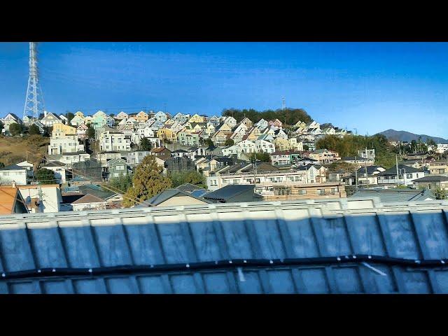 東海道新幹線車窓 新横浜→小田原右側 ＜View from the Tokaido Shinkansen train window. From Shin-Yokohama  to Odawara .