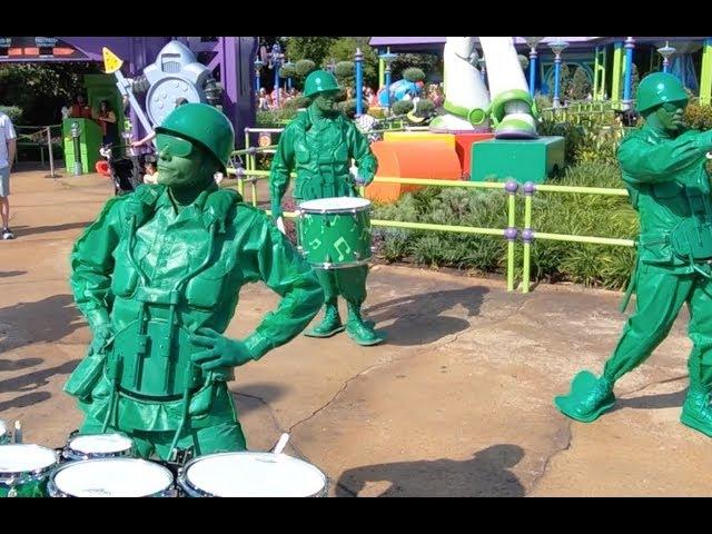 Green Army Drum Corp at #Disney #HollywoodStudios