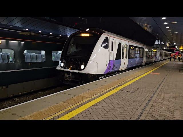 Elizabeth Line 345013