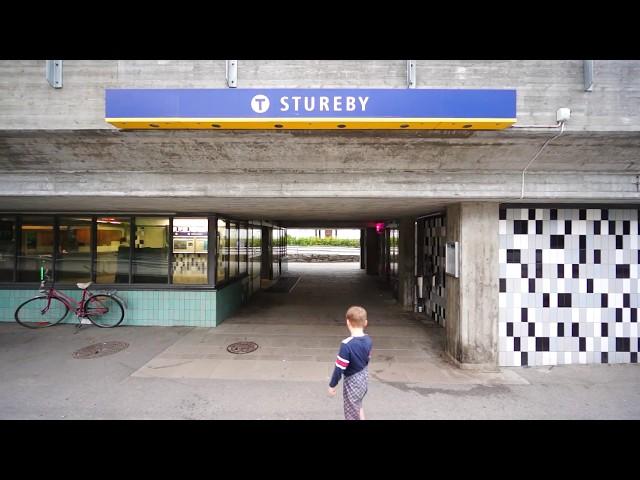 Sweden, Stockholm, Stureby subway station, SMW elevator - going up