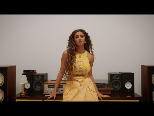 Tori Kelly - unbelievable (feat. Ayra Starr) (Official Visualizer)