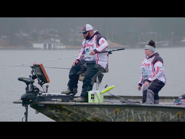 Targeting Crappie on Lake D'Arbonne in Rainy & Cold Conditions w/ Richard & Ashley Faulk