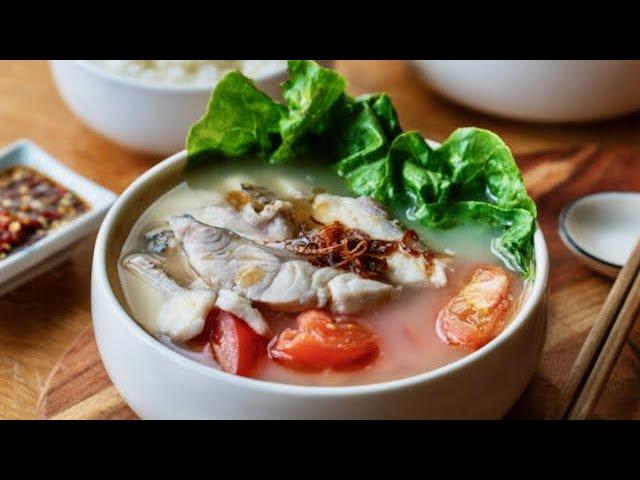 The BEST Fish Broth Recipe / How to Cook No Milk Fresh Fish Soup  - 鱼片汤
