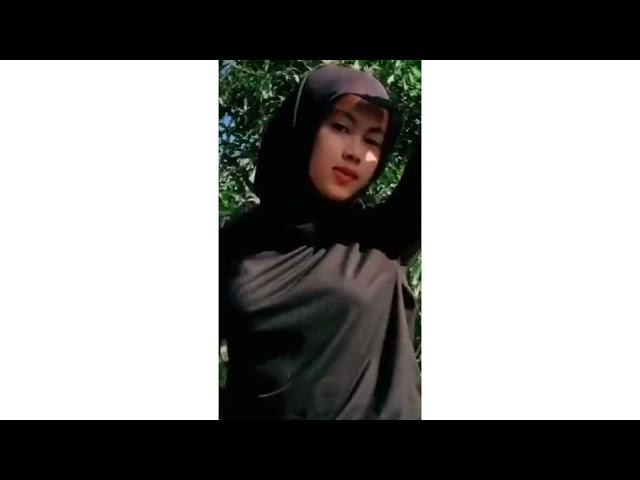 cewek jilbab goyang cantik