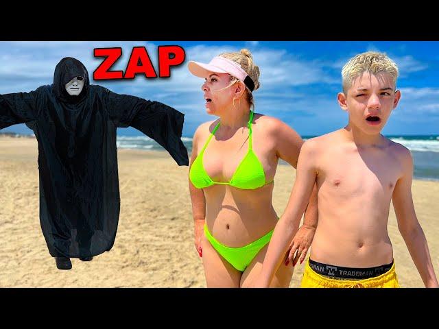 O ZAP - INVADIU A CASA DA PRAIA! QUEM É ELE? - Parte 94