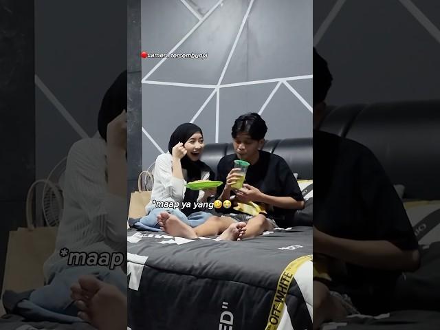 PRANK ADAM BUKA PUASA KECEPETANDIA MINUM SAMA MAKAN BENERAN