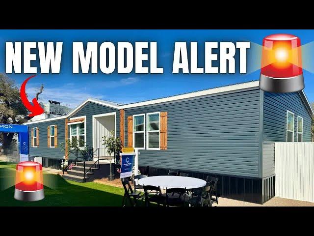 Did they just CREATE the BEST prefab home floor plan?! Prefab House Tour