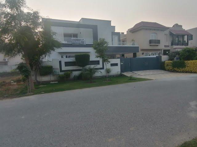 1 Kanal Bungalow in DHA Defence 6