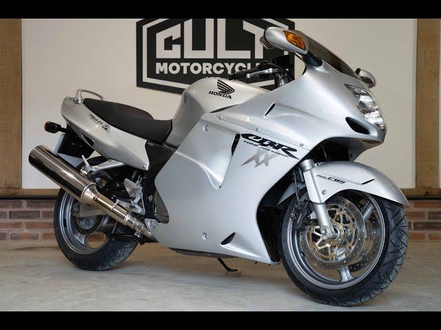 2001 Honda Super Blackbird CBR1100XX walk around, www.cultmotorcycles.co.uk