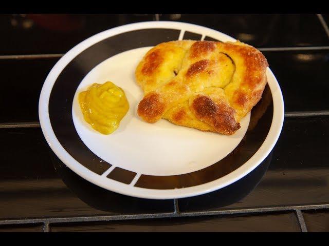 Keto soft pretzel