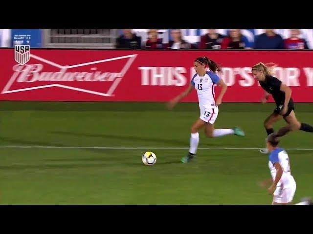 Alex Morgan Sideline Swag: "Baby Horse Breakout Pace in Tight Space" v. NZL - 9-15-17