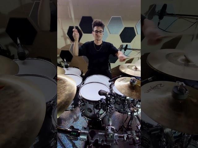 #drumtones #drums #livedrums #drumplaythrough #practice #practicemakesprogress #drummingcommunity