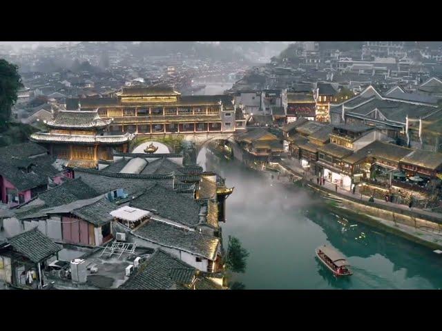 China Tourism - Ancient Fenghuang town