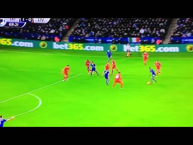 Tiki Taka Leicester City ( Riyad Mahrez N'golo Kanté Danny Drinkwater Shinji Okazaki  Vardy )