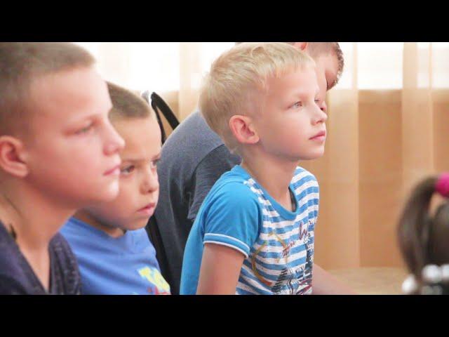 Сиротка... - Ансамбль "Небесный луч"