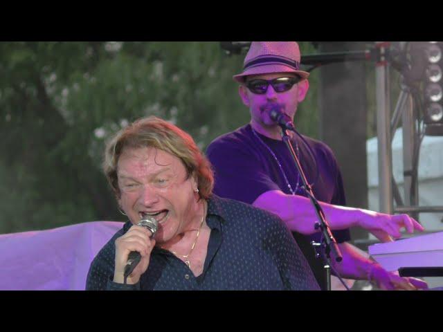 Lou Gramm - I Want To Know What Love Is @Gathering On The Green - Mequon, WI - 7/14/2018
