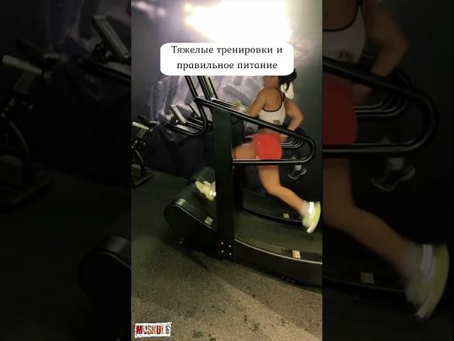 За 3 месяца тренировок с собственным весом похудела на 10 кг