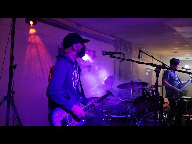 Eyes Without A Face (Billy Idol) performed by Storm The Palace (Nov 21 2020)