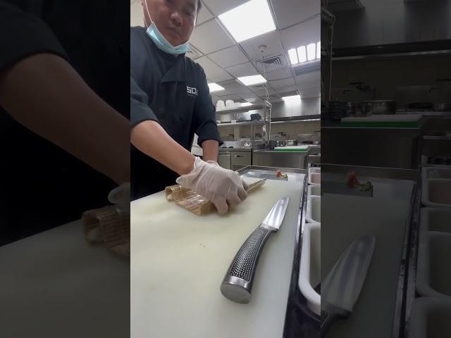 How to rolling sushi roll #chefworks #sushi #shortvideo #cheflife #cheflover #viralreels