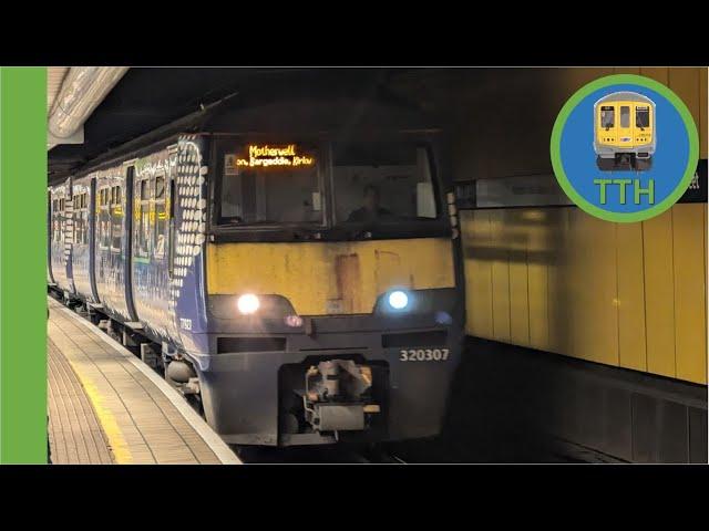 Trains at Argyle Street