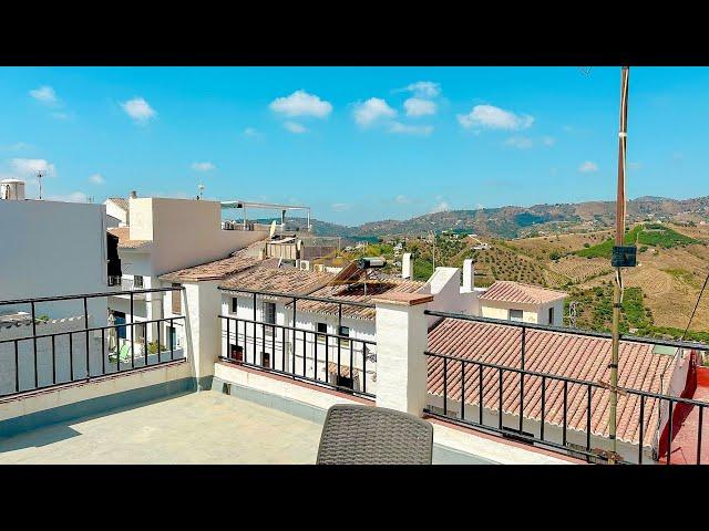 Charming Townhouse with Garden FOR SALE - REAL ESTATE FRIGILIANA  259.000 €