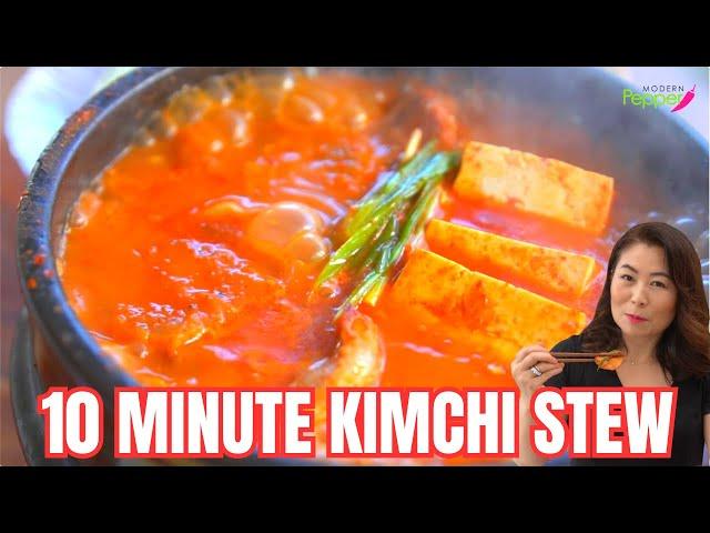 EASY 10 Minute Kimchi Stew: SECRET RESTAURANT-Quality Kimchi Jjigae Recipe! 10분김치찌개