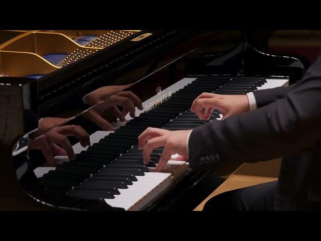 Vincent Ling performs Béla Bartók's 3 Burlesques Sz. 47 at the Bechstein Bruckner Competition 2024