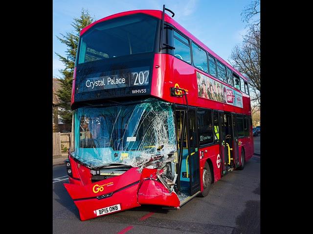 3 . 2 . 1 . Go! London buses