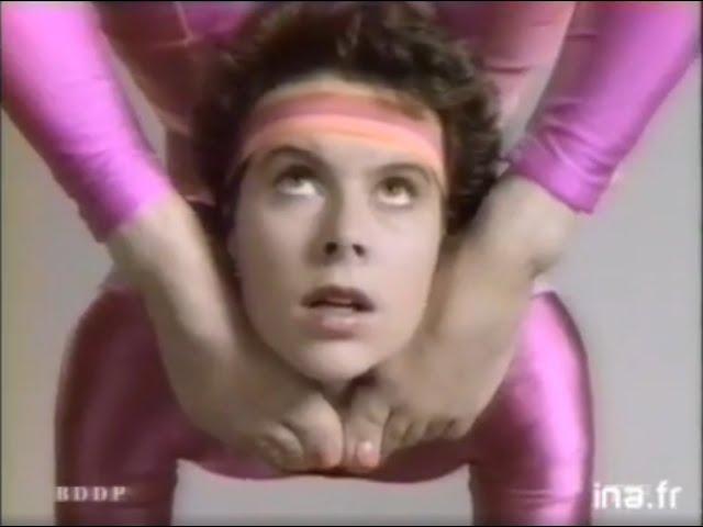 Contortion in a Commercial - Manou "Game of Chance" [1992]