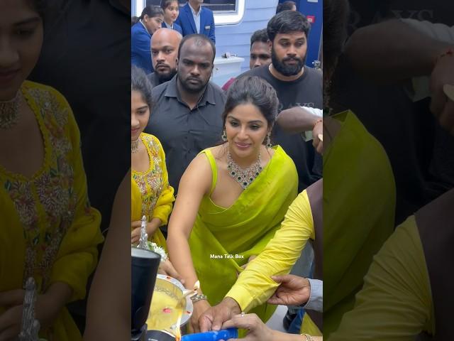 Actress #samyukthamenon Latest Video | Heroine Samyuktha Menon Latest | #ytshorts #trendingshorts