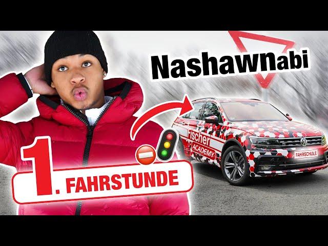 Erste Fahrstunde (SCHALTUNG) mit Nashawn ‍ | Fischer Academy - Die Fahrschule