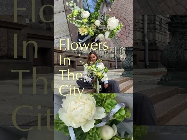 Каждый день доставляем прекрасные цветы в разные уголки нашего города #доставкацветовспб #flowers